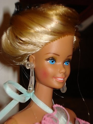 golden dream barbie 1981