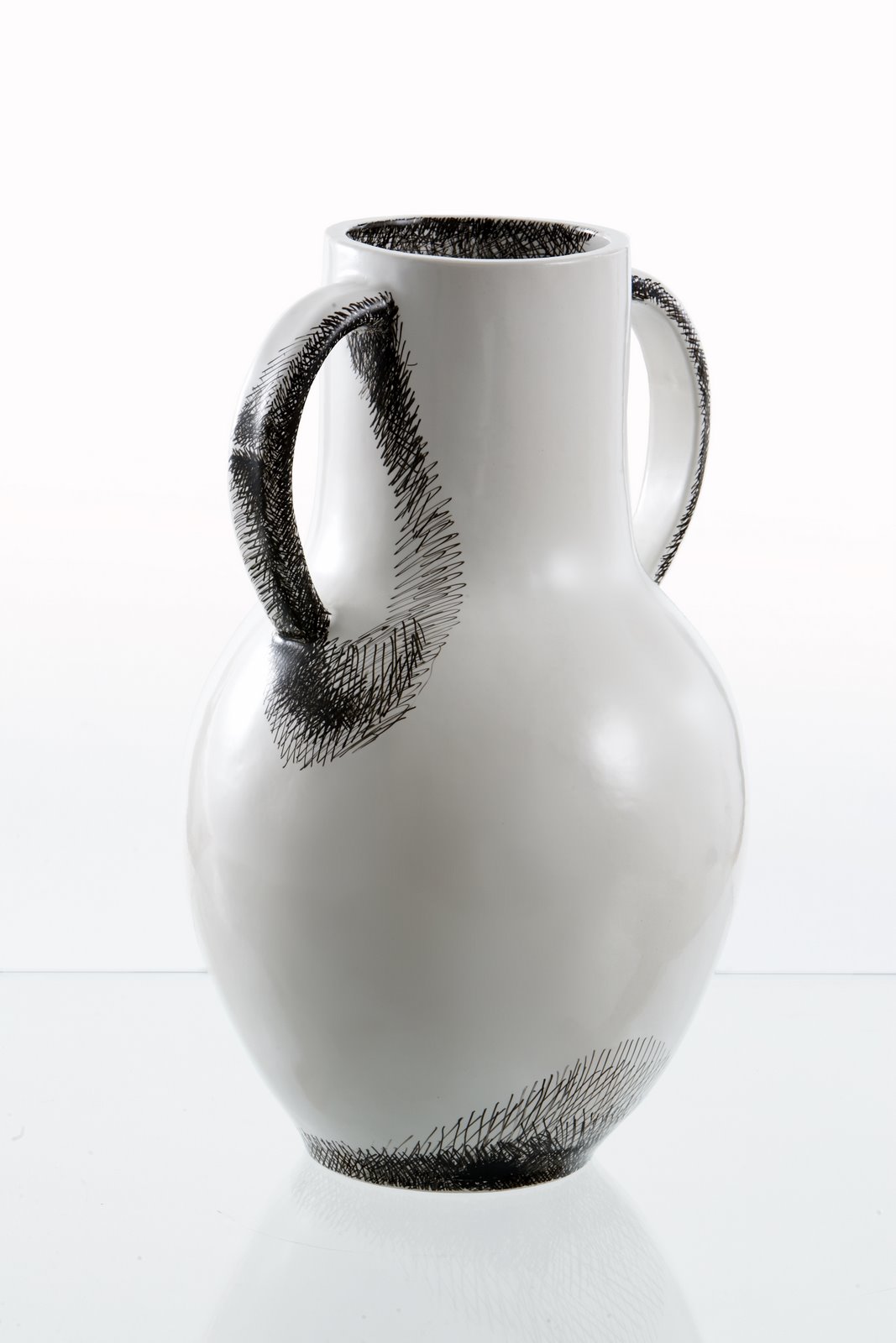 [Shade_vase_01.JPG]