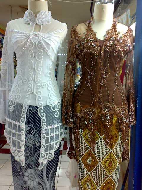 Kebaya Batik