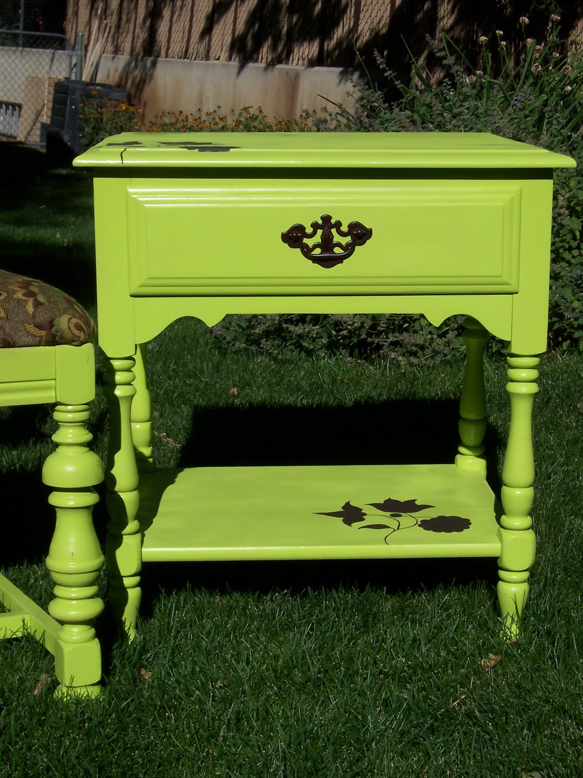 JenNY & AShlEY's ReDOs Fall Chair and Nightstand