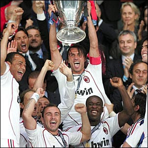 ◄► جميع ملخصات ميلان في دوري الأبطال من سنة 2003 الى 2010 ◄►  When+we+are+Kings-AC+Milan