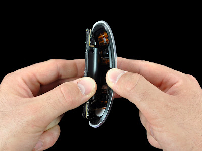 Apple Magic Mouse : Demontage en Images Apple Magic Mouse : Demontage en Images