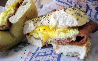 egg bagel