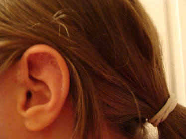 Ear (Dec. 2010)