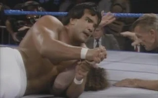 WWF / WWE WRESTLEMANIA 2 - Ricky Steamboat takes it to Hercules Hernandez