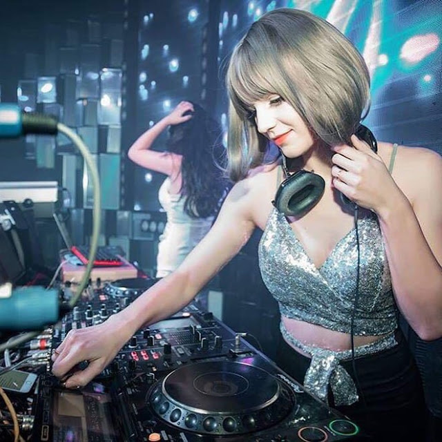 Xôn xao tin lộ clip nóng trong khách sạn của DJ Alexandra Rud, nữ DJ khiến Trung Ruồi mê mẩn