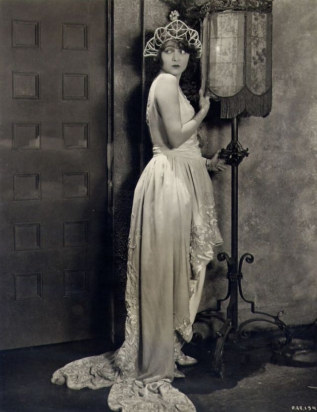 Corinne Griffith One of the Most Beautiful Actresses of the Silent
