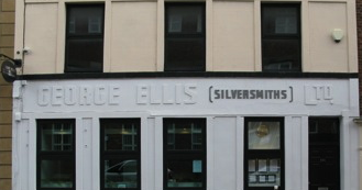 Kitchen Nightmares - Runaway Girl / Silversmiths | Reality Tv Revisited