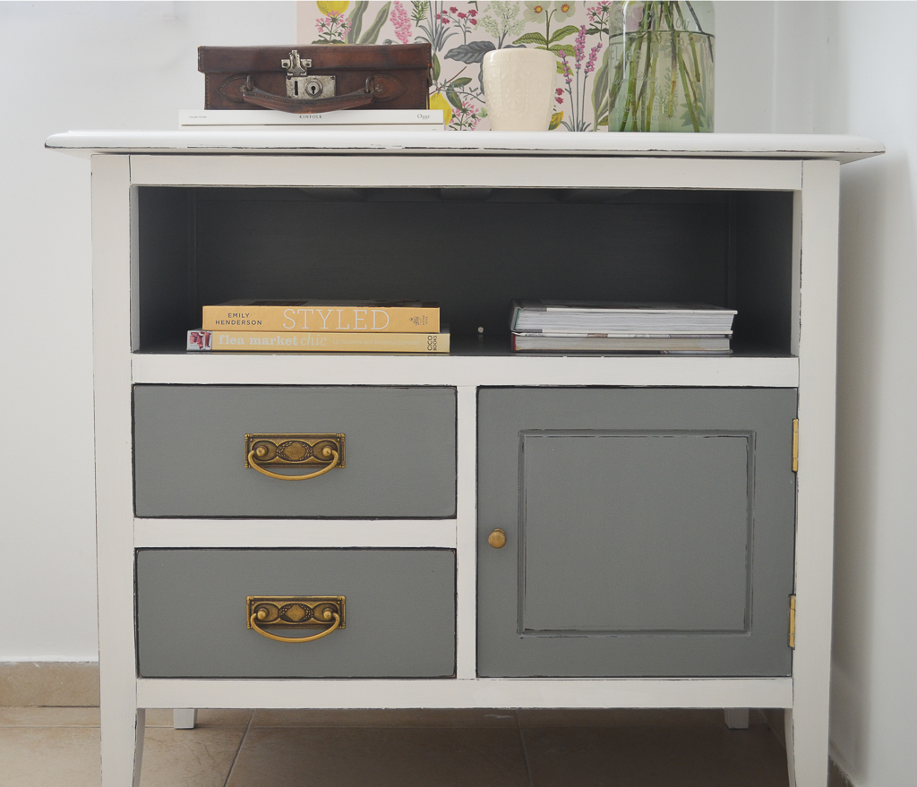 Nueva vida en blanco y gris para unos muebles / Vero Palazzo - Home Deco