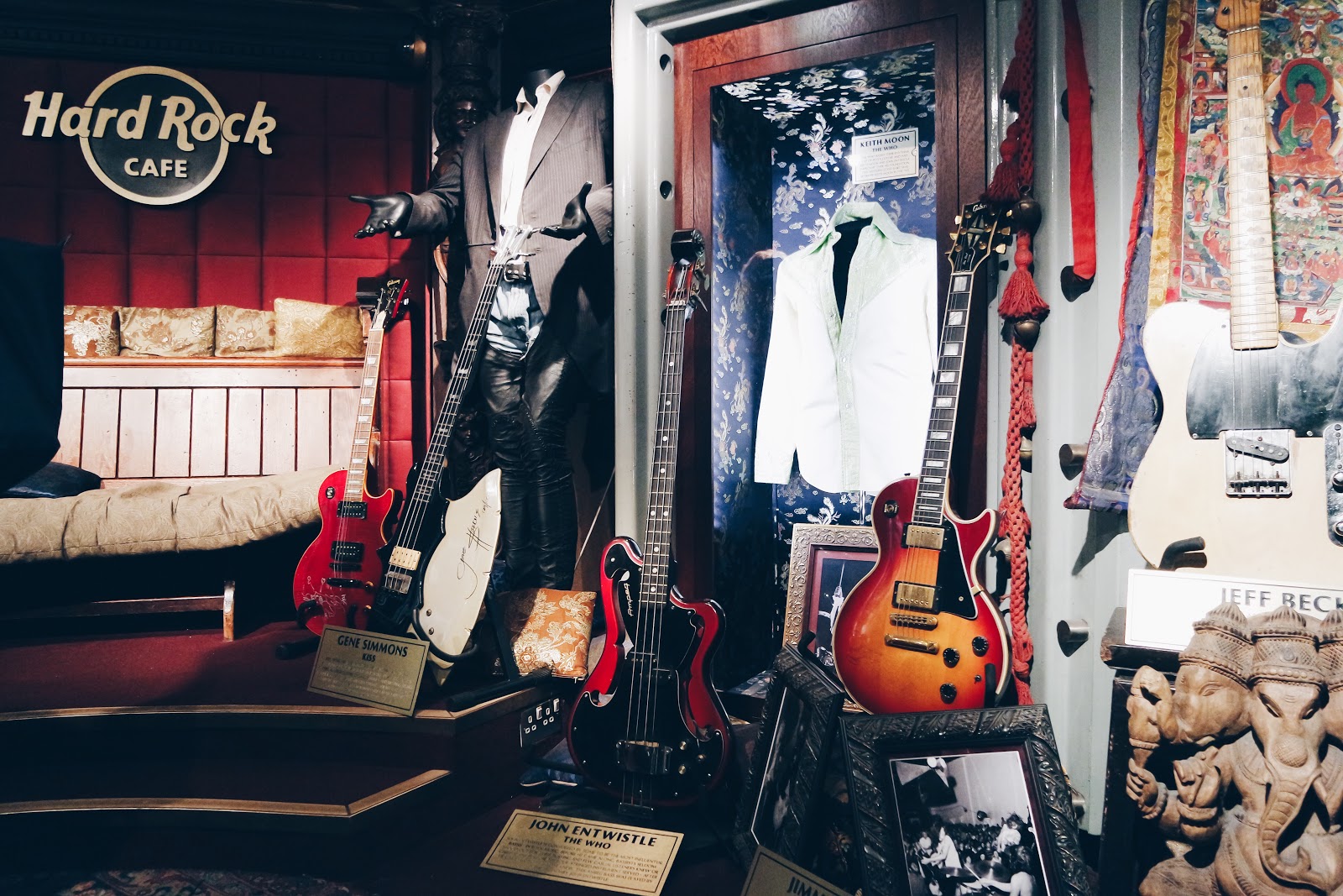 hard rock cafe, london, jimmy page, jimmy hendrix, rock n roll, guitare,