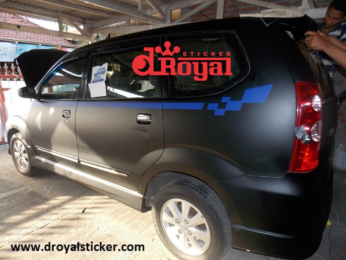 Menggali Potensi: Aksesoris Avanza Hitam Doff untuk Tampil Lebih Garang dan Elegan