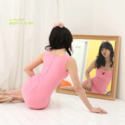 Yeon Da Bin In Pink Foto 8