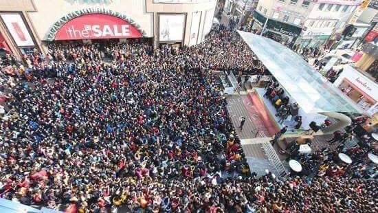 A Netizen Reveals The Shocking Facts From K-Pop Idols' Fansigning That Make Fans Don't Want to Come Again