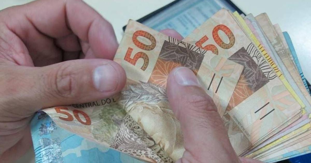 C6 Bank ou Inter? Compare e veja qual o melhor cartão de banco digital
