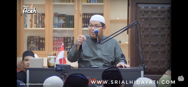 Ustadz Hanan Attaki Founder Pemuda Hijrah Berdakwah Secara Asik Gaul Tetap Syar I Sri Al Hidayati Ustadz Hanan Attaki Founder Pemuda Hijrah Berdakwah Secara Asik Gaul Tetap Syar I Sri Al Hidayati