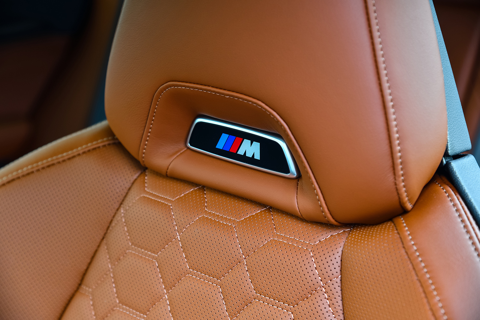BMW X4 M - 짤티비