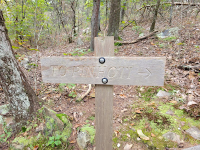 To Pinhoti trail sign