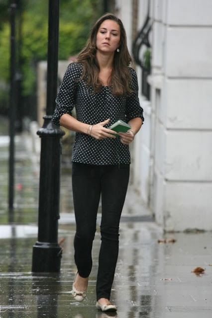 All About Kate: Old School Stylings: Kate Middleton is Chic in Polka Dots