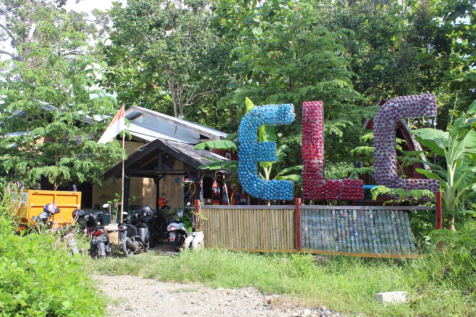 volunteer in indonesia, volunteering, free volunteering, workaway, teach english