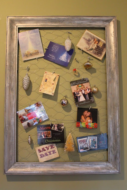 display cards on framed chicken wire