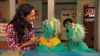 Leela, Rosita, Rosita's Abuela, Sesame Street Episode 4415 Rosita's Abuela season 44