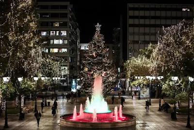 Φωταγώγηση του Δέντρου της Πλατείας Συντάγματος - Χριστούγεννα στην Αθήνα 2020
