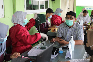 Hari Ini Jajaran Bawaslu Jepara Suntik Vaksin Tahap 1 1 WhatsApp%2BImage%2B2021 03 10%2Bat%2B18.25.45