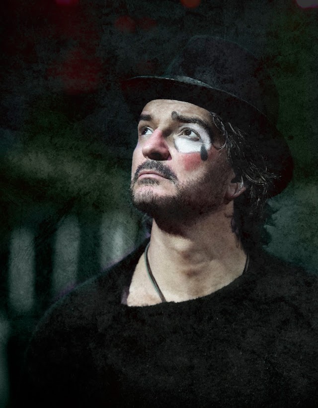 Ricardo Arjona abre las puertas de su producción “Circo Soledad”