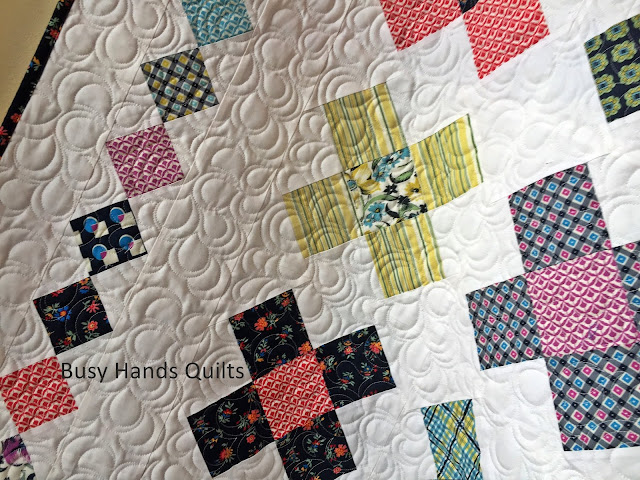 Free House Quilt Block Pattern + Tutorial - On Bluprint