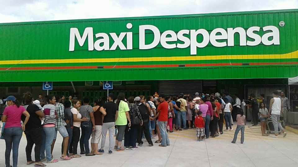 Walmart de Mexico y CentroAmerica... Aperturan Maxi Despensa en Tegucigalpa