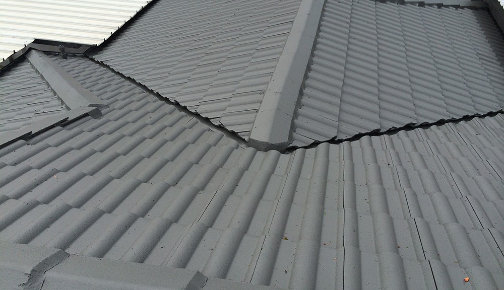 The benefits of painting your metal roof