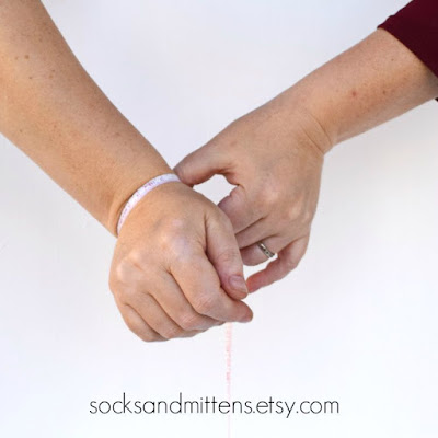 Keeping Things Simple...: How to measure your arms for custom arm warmers