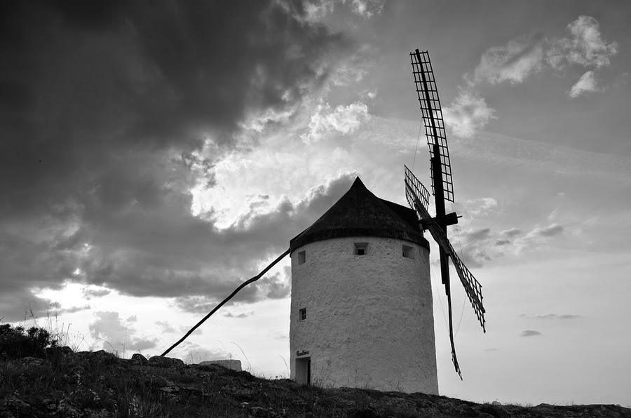 Enfoques en el camino: Molinos de viento de Consuegra