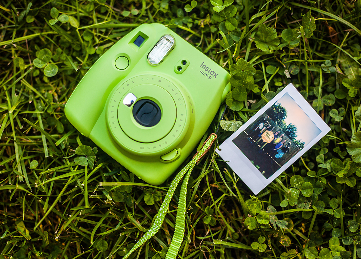 Instax Mini polaroid camera kopen + goedkope filmpjes & extra's - The Budget Life Blog over geld verdienen & investeren