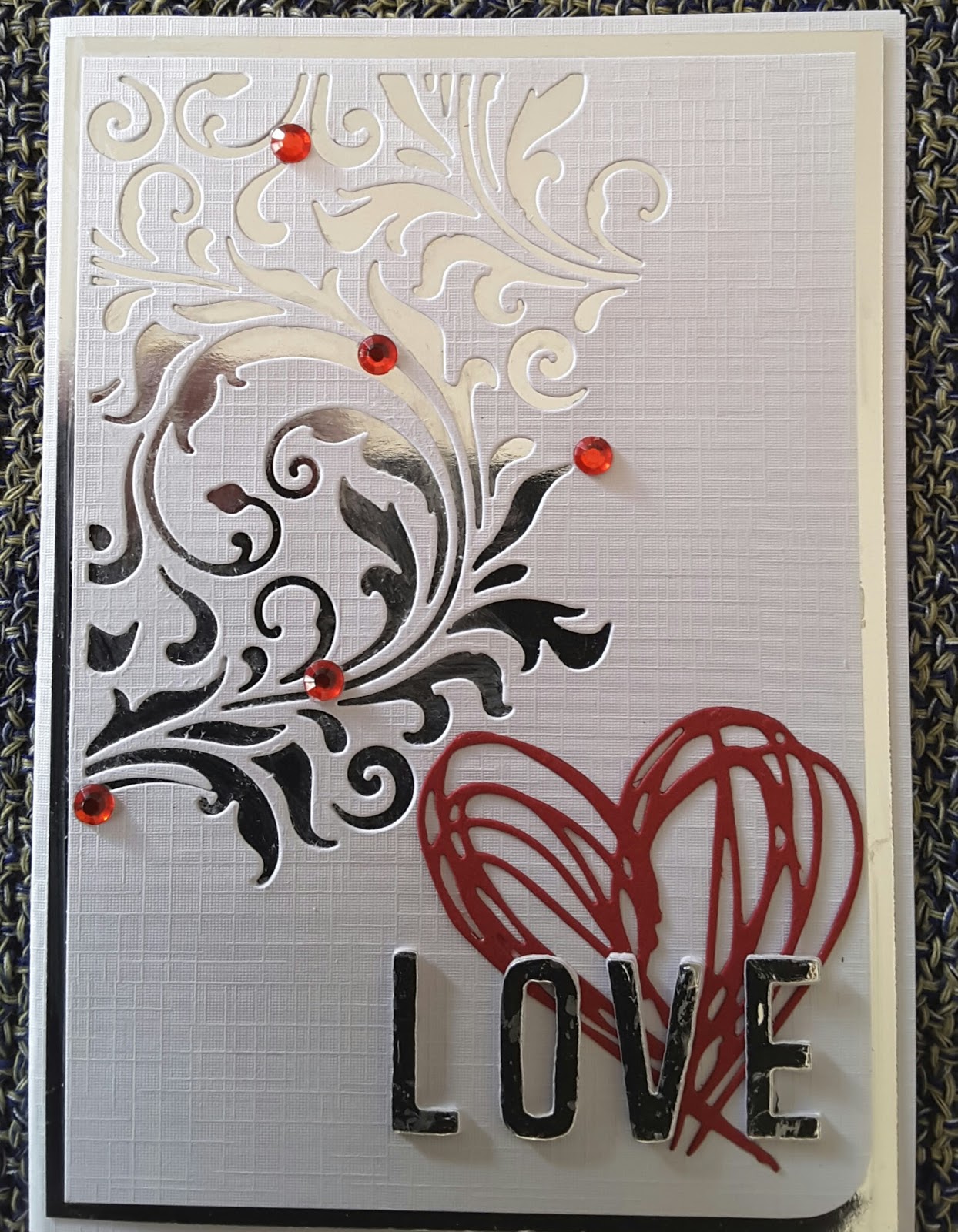 Focus on Papercraft Valentine/Anniversary card using Tim Holtz Mixed