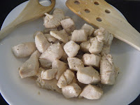  PECHUGA DE POLLO EN SALSA 