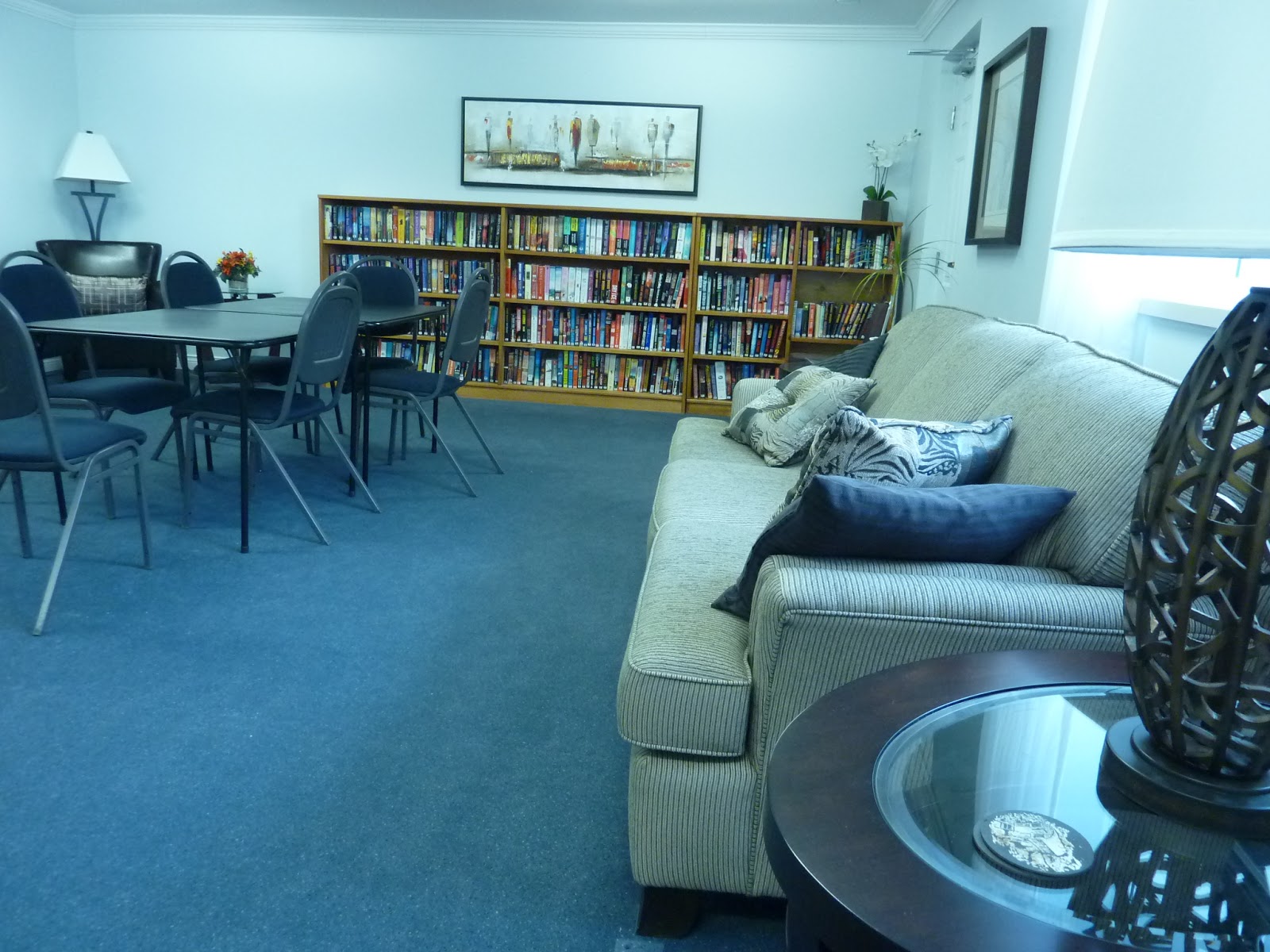 Queen Victoria Place Int Photos