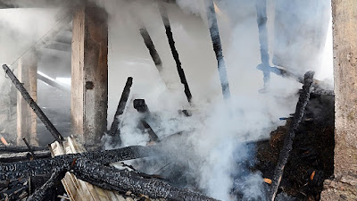 Masuk Kristen, Rumah Mantan Syekh di Uganda Dibakar Penduduk Desa, Istrinya Dipukul