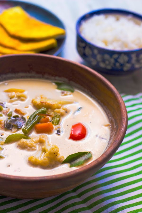 Vegan curry made with mixed vegetables and coconut milk