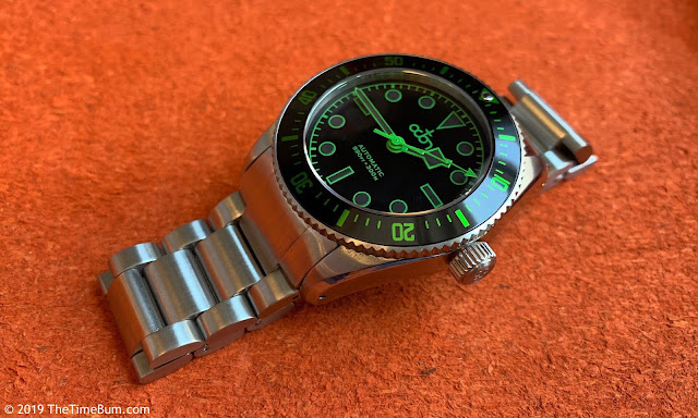 Octon automatic dive watch black green