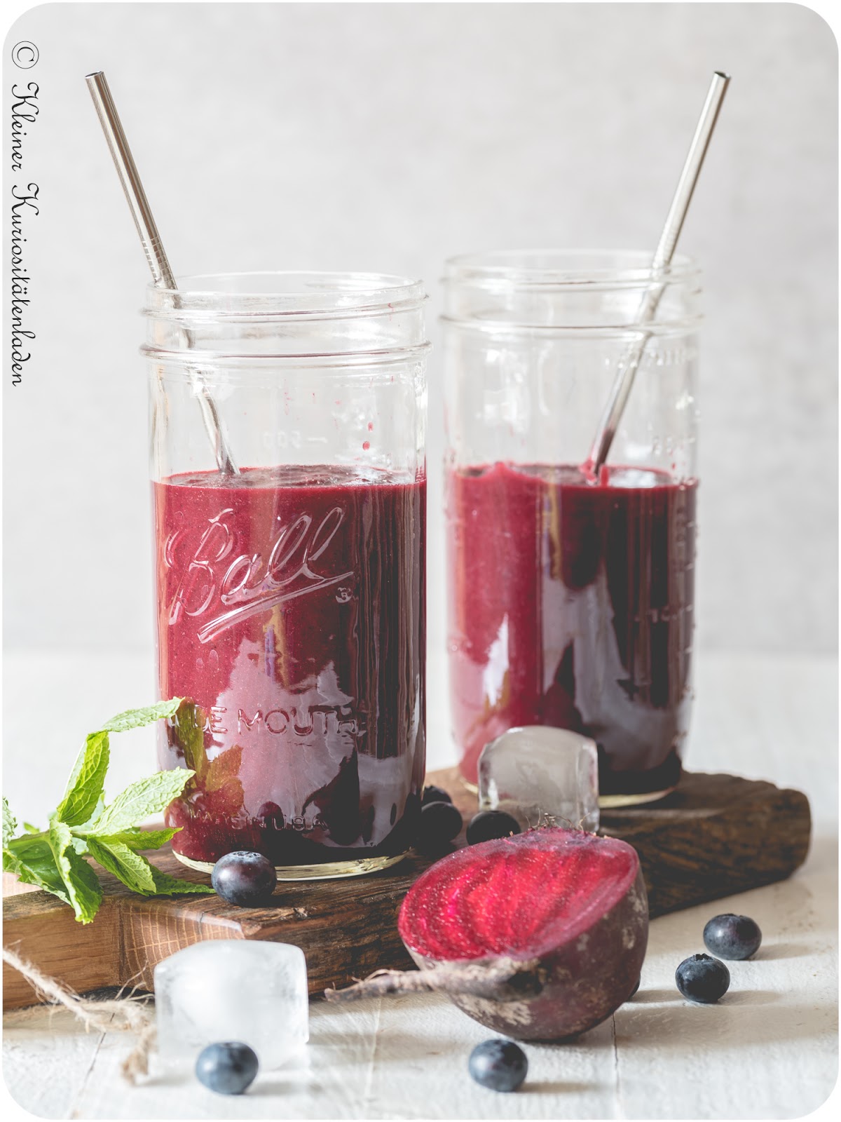 Rote-Bete-Blaubeer-Smoothie Rote-Bete-Blaubeer-Smoothie