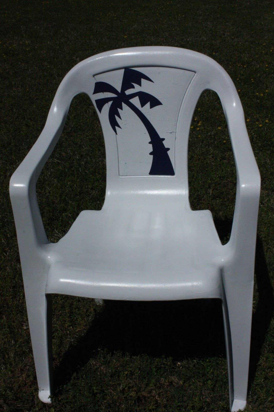 ROCKIN SMOCKIN Palm Tree Table and Chair
