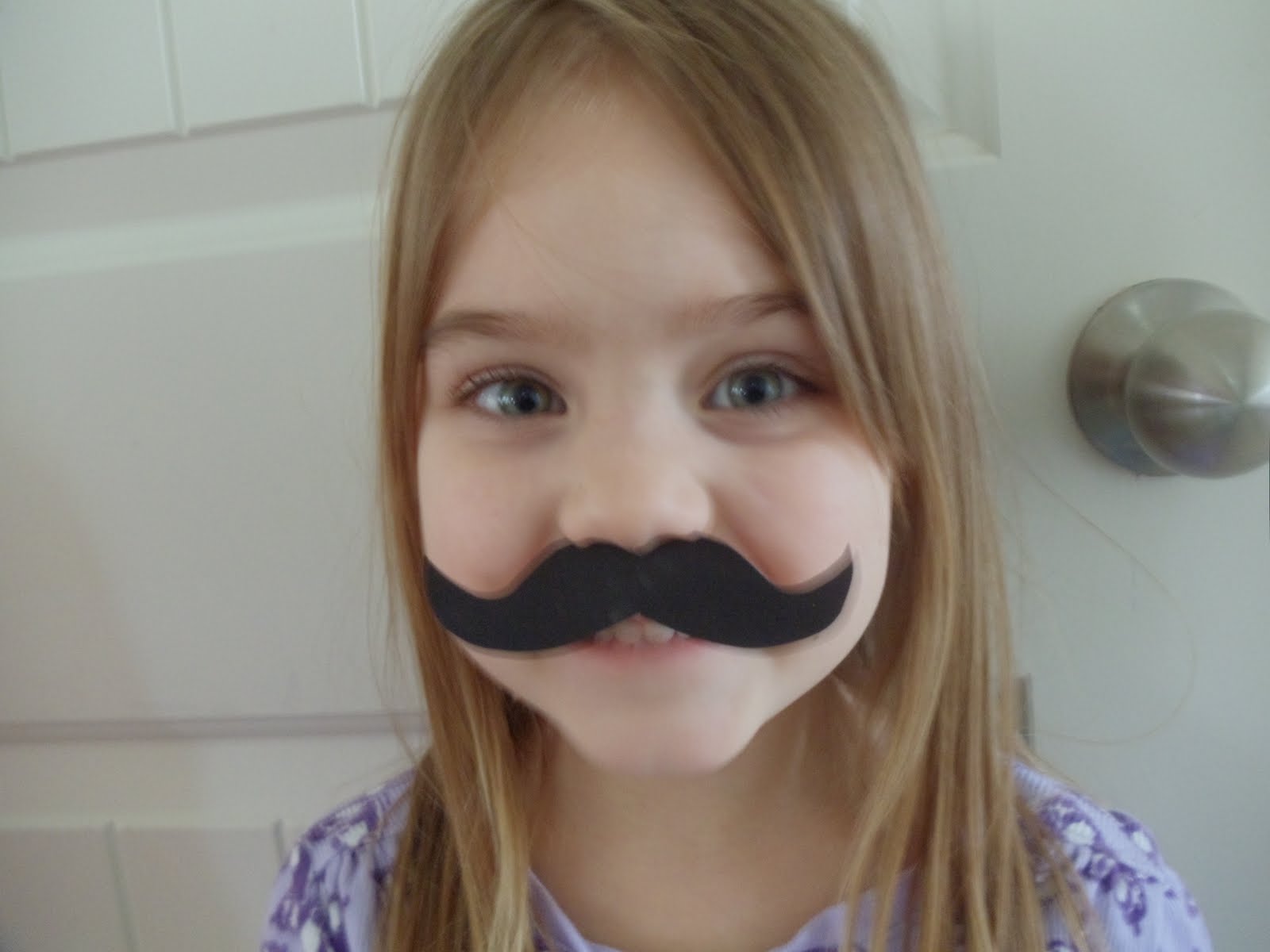 My Cotton Creations: Free { mustache } Valentine printable