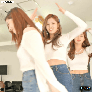 171211 스페셜 브이라이브 트와이스 사랑둥이 사나.gif | 인스티즈