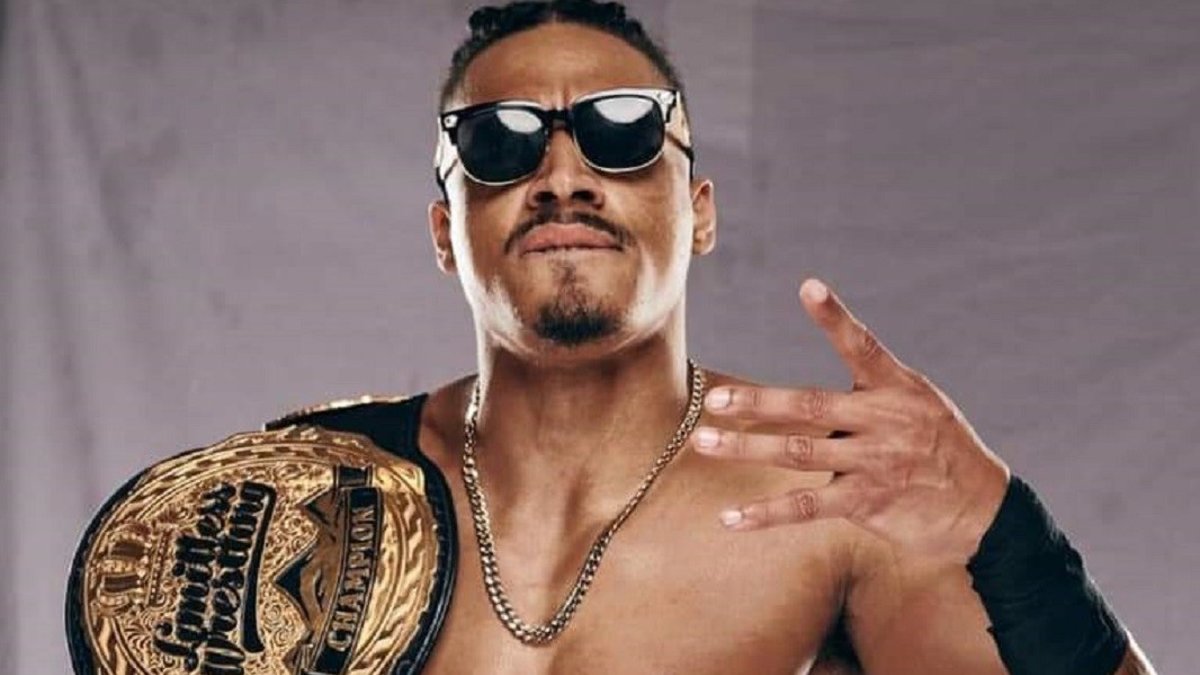 Christian Casanova recebe comparações com Eddie Guerrero