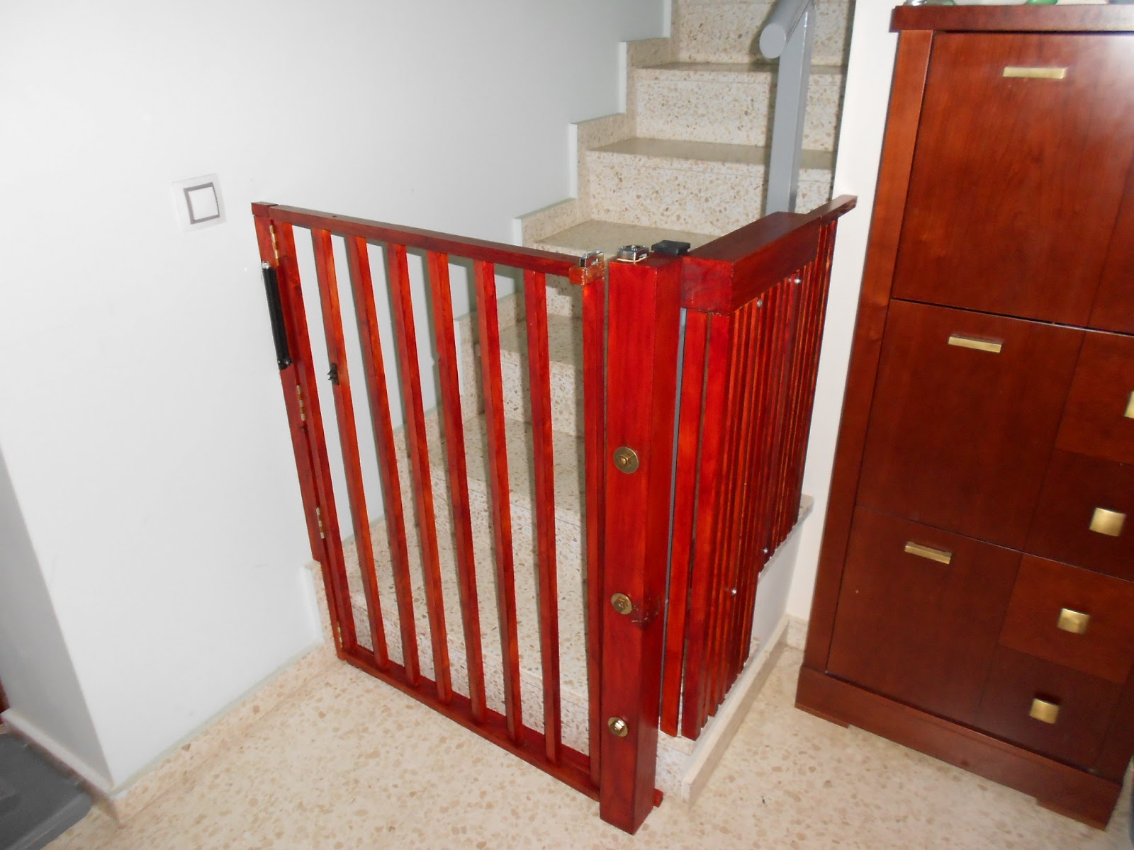 ...un Zero a la izquierda Puertas en la escalera para bebés