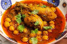 garnish-murgh-cholay-with-and-coriander-leaves