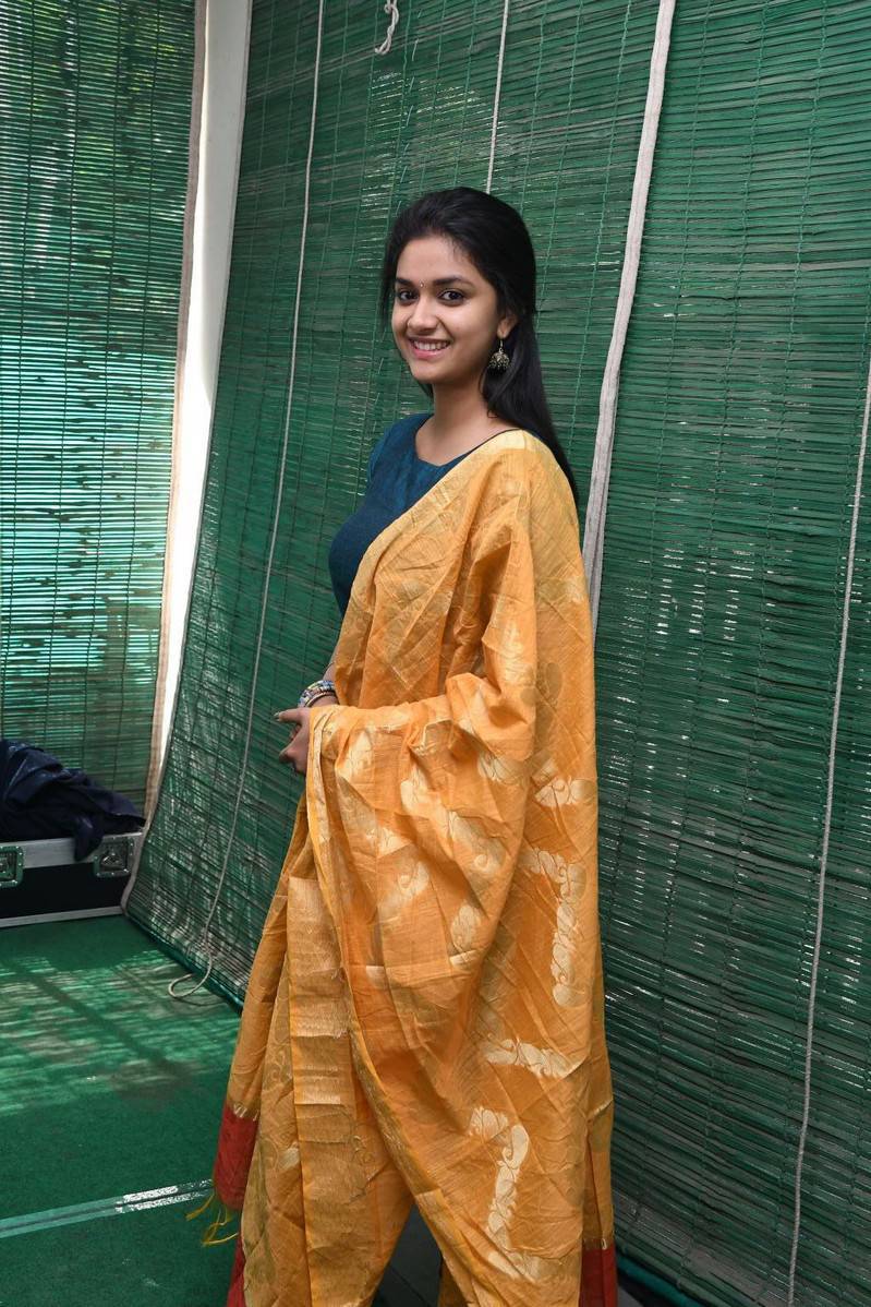 Tollywood Actress Keerthy Suresh Hot Photos In Green Dress At Movie Launch