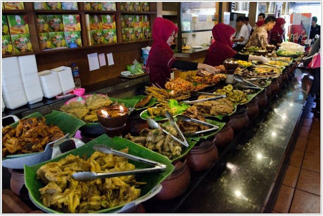 Bisnis rumah makan Bisnis rumah makan ;Usaha Sampingan Penunjang Bisnis Kost