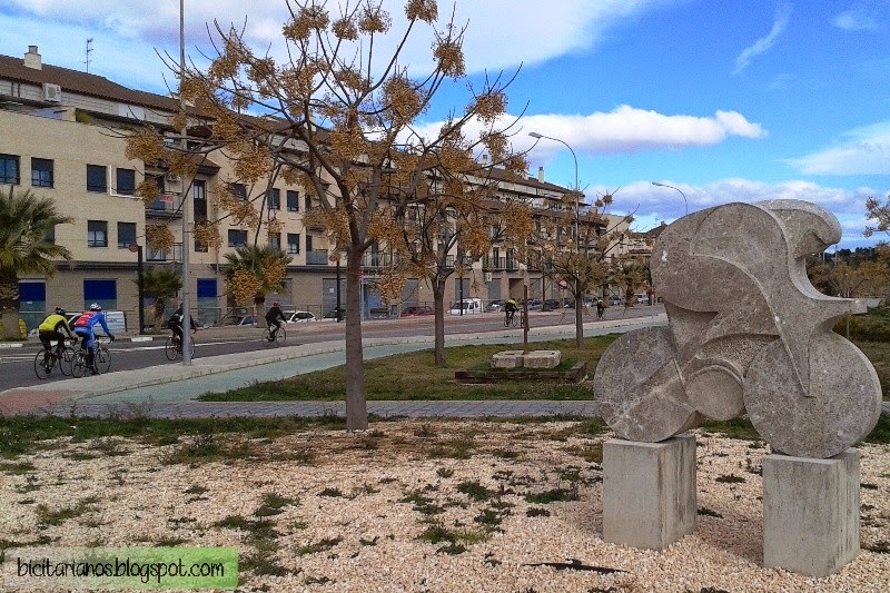 Bicitarianos De Valencia al castillo de Chiva